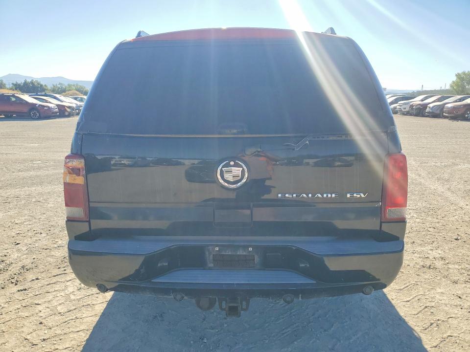 Продажа на аукционе авто 2005 Cadillac Escalade, vin: 3GYFK66N85G267250, номер лота: 61203656