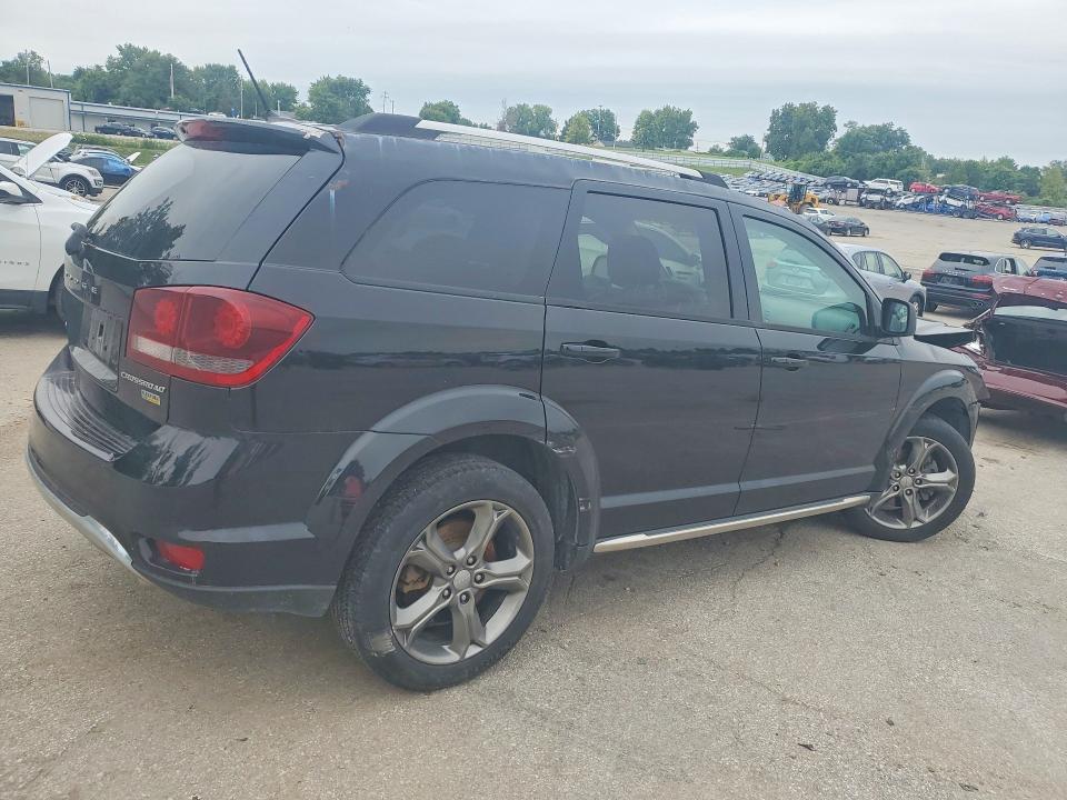 61632236 :رقم المزاد ، 3C4PDCGG5HT572347 vin ، 2017 Dodge Journey مزاد بيع