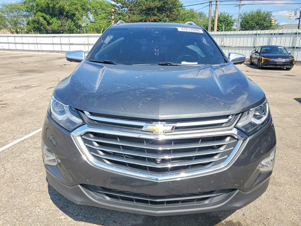 62612006 :رقم المزاد ، 2GNAXNEV7M6138057 vin ، 2021 Chevrolet Equinox مزاد بيع