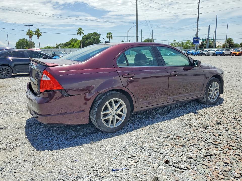 61515246 :رقم المزاد ، 3FAHP0JG6CR311548 vin ، 2012 Ford Fusion مزاد بيع