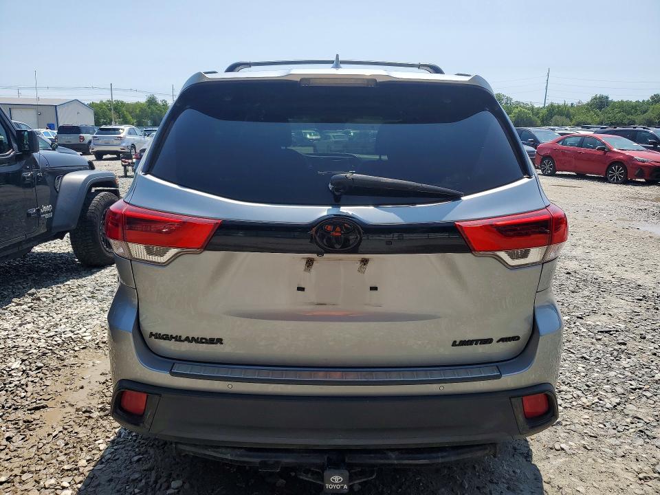 2017 Toyota Highlander მანქანა იყიდება აუქციონზე, vin: 5TDDZRFH4HS375634, აუქციონის ნომერი: 61525616