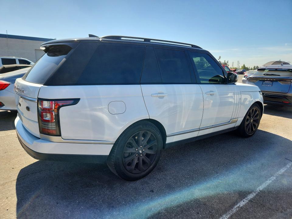 63564836 :رقم المزاد ، SALGR2FK1HA350275 vin ، 2017 Land Rover Range Rover مزاد بيع