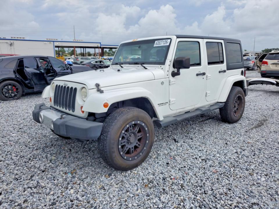 63527126 :رقم المزاد ، 1C4HJWEG8DL520699 vin ، 2013 Jeep Wrangler Unlimited مزاد بيع