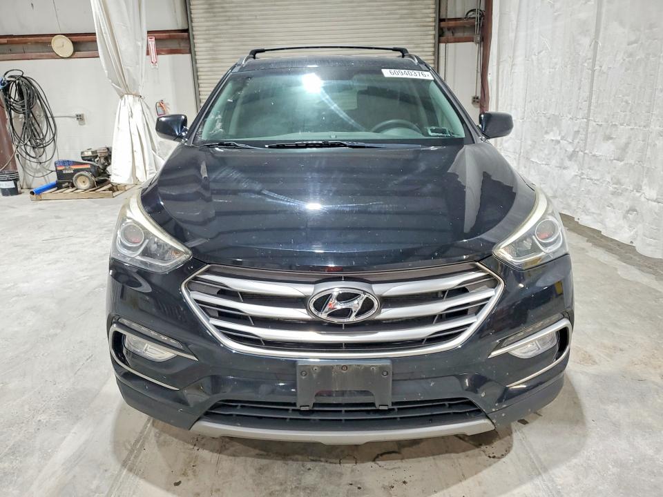 60940376 :رقم المزاد ، 5XYZUDLB4HG418700 vin ، 2017 Hyundai Santa Fe Sport مزاد بيع