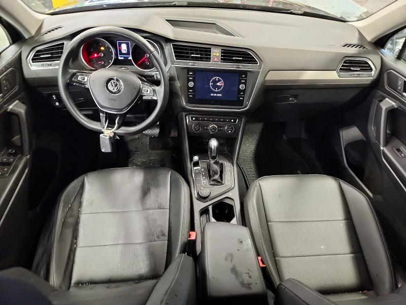 63281716 :رقم المزاد ، 3VV2B7AX1LM010238 vin ، 2020 Volkswagen Tiguan مزاد بيع