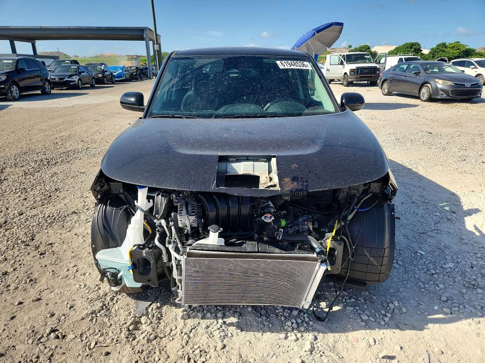2025 Kia Soul მანქანა იყიდება აუქციონზე, vin: KNDJ23AU2S7949142, აუქციონის ნომერი: 61948536