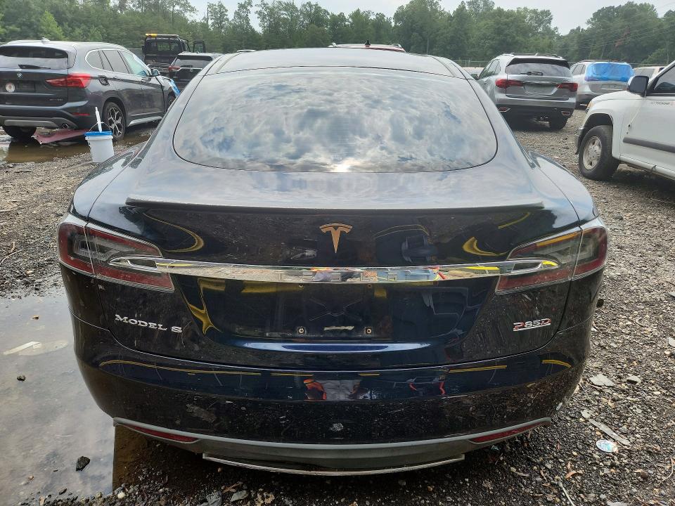 Продажа на аукционе авто 2014 Tesla Model S, vin: 5YJSA1H2XEFP64187, номер лота: 62940406