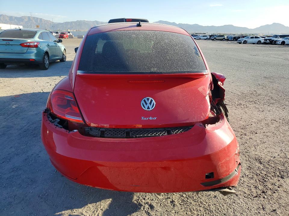 61013766 :رقم المزاد ، 3VWVT7AT6EM603552 vin ، 2014 Volkswagen Beetle مزاد بيع