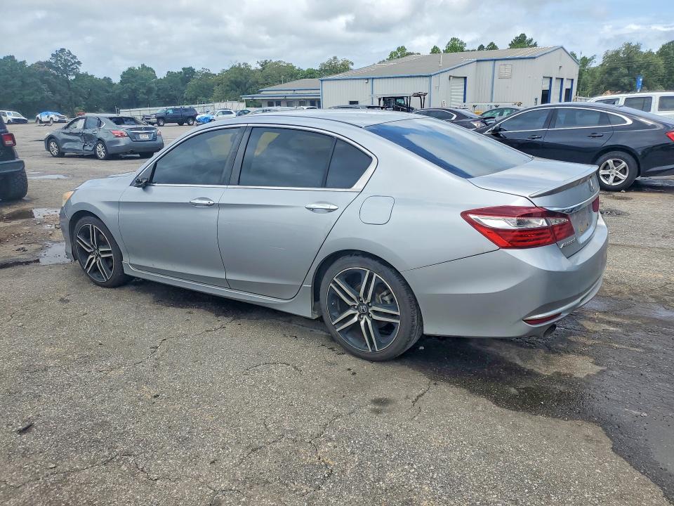 Продажа на аукционе авто 2017 Honda Accord, vin: 1HGCR2F17HA242581, номер лота: 61762596