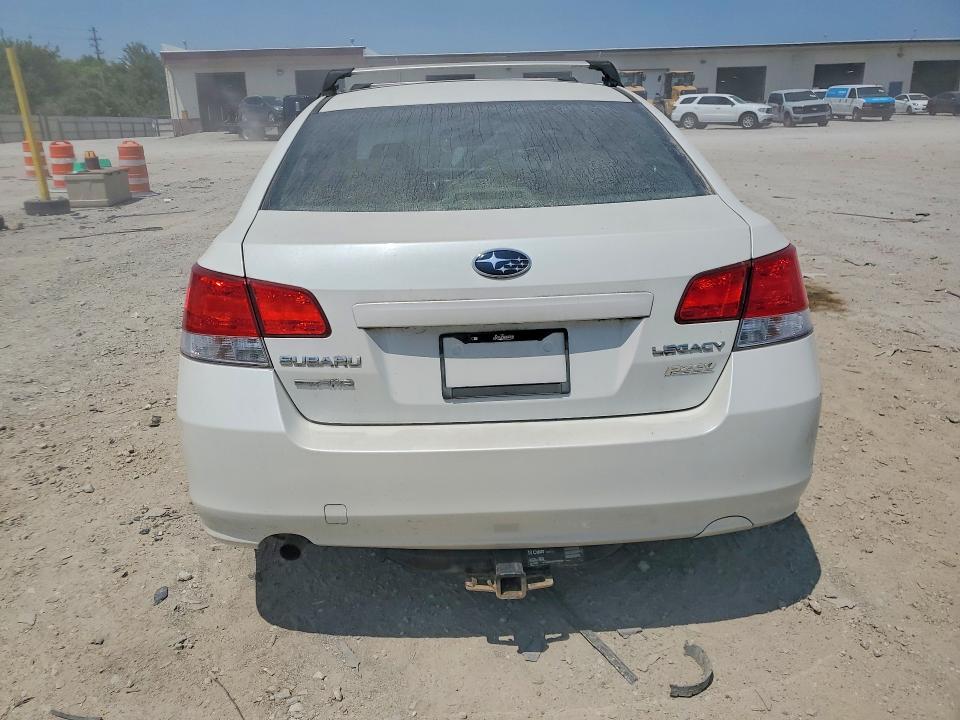 60986166 :رقم المزاد ، 4S3BMBA64E3002397 vin ، 2014 Subaru Legacy مزاد بيع