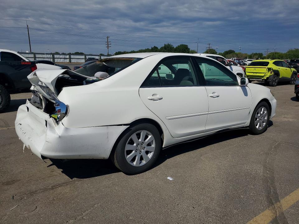 59962356 :رقم المزاد ، 4T1BF30K95U092957 vin ، 2005 Toyota Camry مزاد بيع