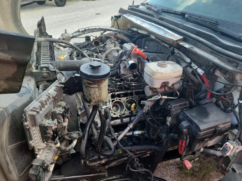 Продажа на аукционе авто 2023 Chevrolet Silverado Medium Duty, vin: 1HTKJPVK6PH735203, номер лота: 62317846