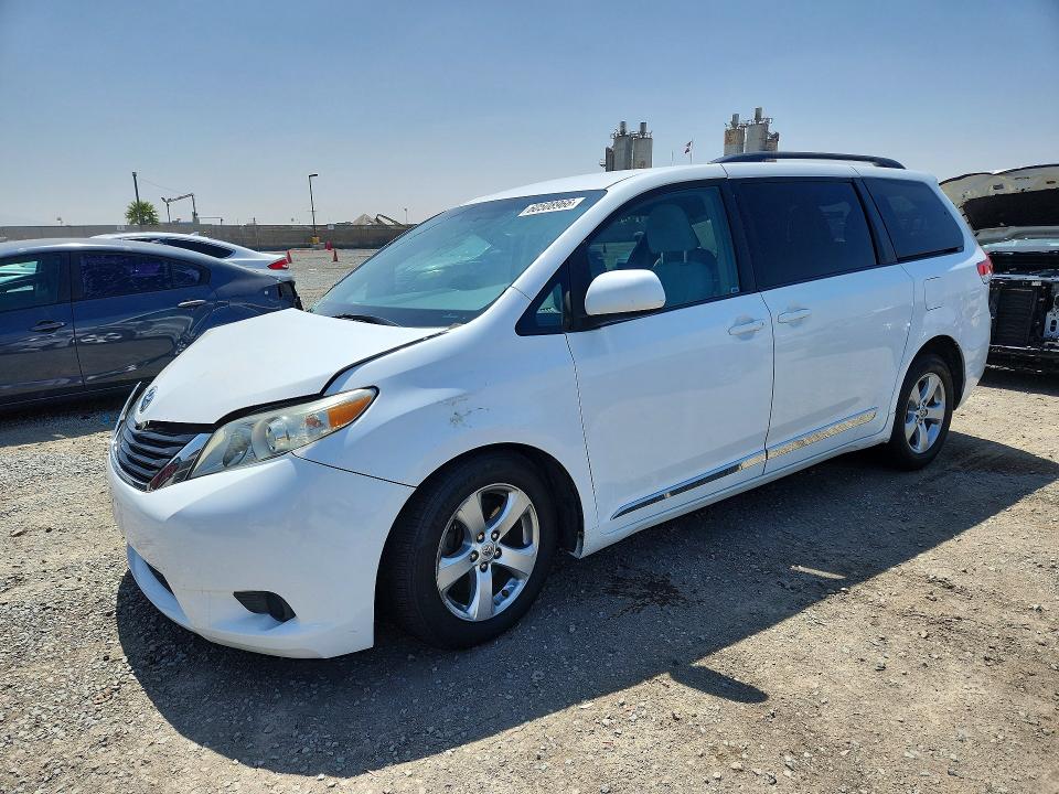 2013 Toyota Sienna მანქანა იყიდება აუქციონზე, vin: 5TDKK3DC7DS368512, აუქციონის ნომერი: 60508966