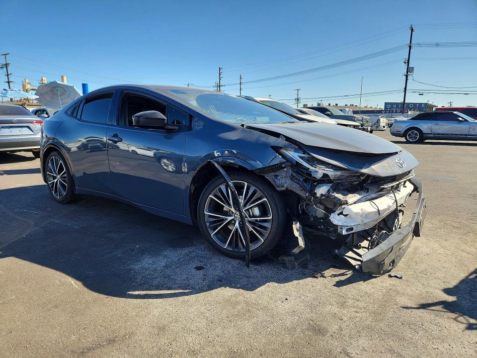 2024 Toyota Prius მანქანა იყიდება აუქციონზე, vin: JTDACAAU3R3027482, აუქციონის ნომერი: 63609236