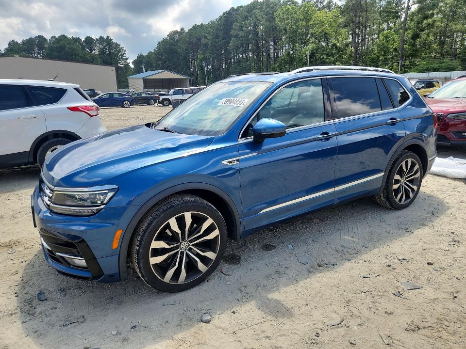 2019 Volkswagen Tiguan მანქანა იყიდება აუქციონზე, vin: 3VV4B7AX0KM023957, აუქციონის ნომერი: 59984936