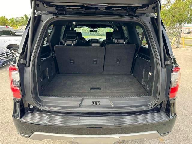 Продажа на аукционе авто 2019 Ford Expedition, vin: 1FMJK1KT9KEA42633, номер лота: 61813226