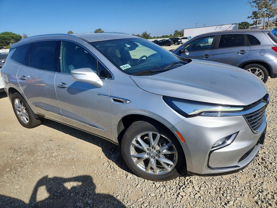 Продаж на аукціоні авто 2022 Buick Enclave, vin: 5GAEVBKW4NJ126966, номер лоту: 61327076