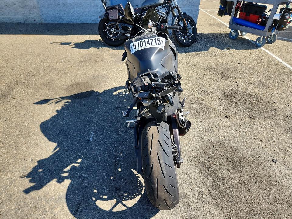 2021 Honda Cbr1000 მანქანა იყიდება აუქციონზე, vin: JH2SC7718MK400025, აუქციონის ნომერი: 61014716