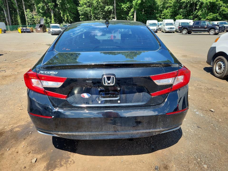 61548676 :رقم المزاد ، 1HGCV1F14KA098226 vin ، 2019 Honda Accord مزاد بيع