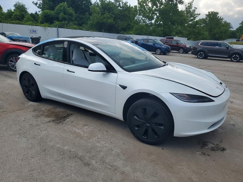 2025 Tesla Model 3 მანქანა იყიდება აუქციონზე, vin: 5YJ3E1EA9SF015607, აუქციონის ნომერი: 61178656