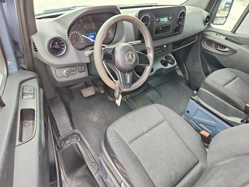 62395506 :رقم المزاد ، WD4PF0CD0KP093517 vin ، 2019 Mercedes-benz Sprinter مزاد بيع