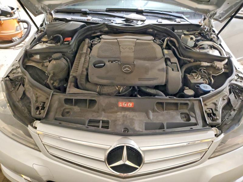 62824956 :رقم المزاد ، WDDGF8AB4DA840817 vin ، 2013 Mercedes-benz C مزاد بيع