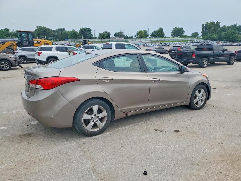 Продажа на аукционе авто 2013 Hyundai Elantra, vin: 5NPDH4AE4DH387785, номер лота: 62602036