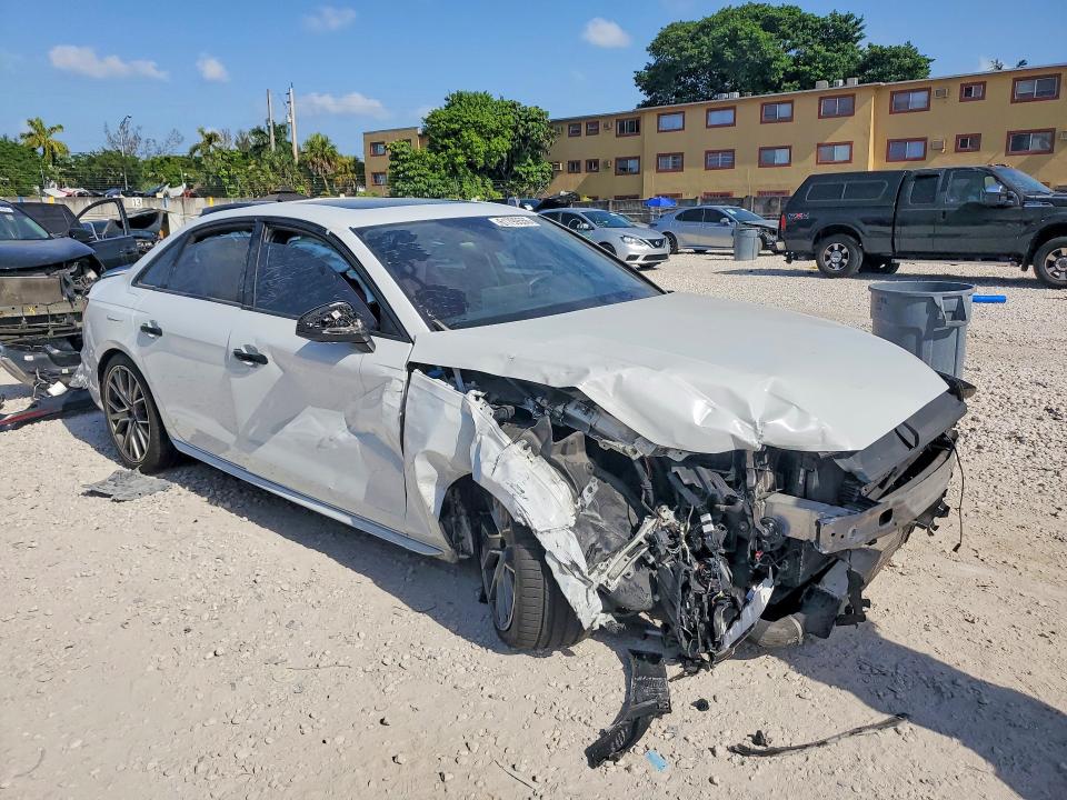 61799556 :رقم المزاد ، WAUB4AF48MA087222 vin ، 2021 Audi S4 مزاد بيع