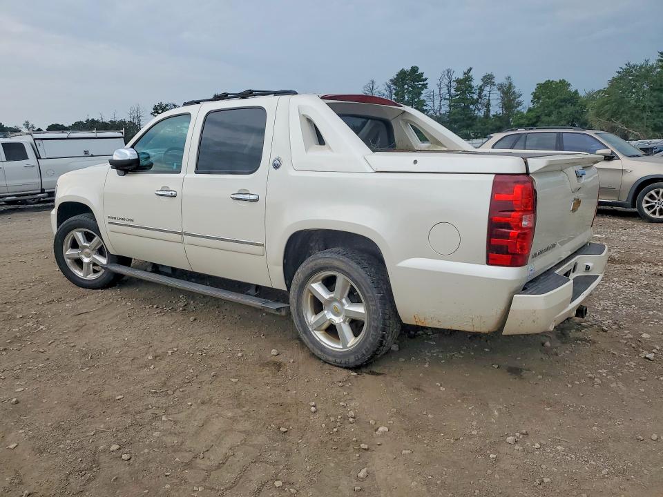 62718236 :رقم المزاد ، 3GNTKGE74DG376229 vin ، 2013 Chevrolet Avalanche مزاد بيع