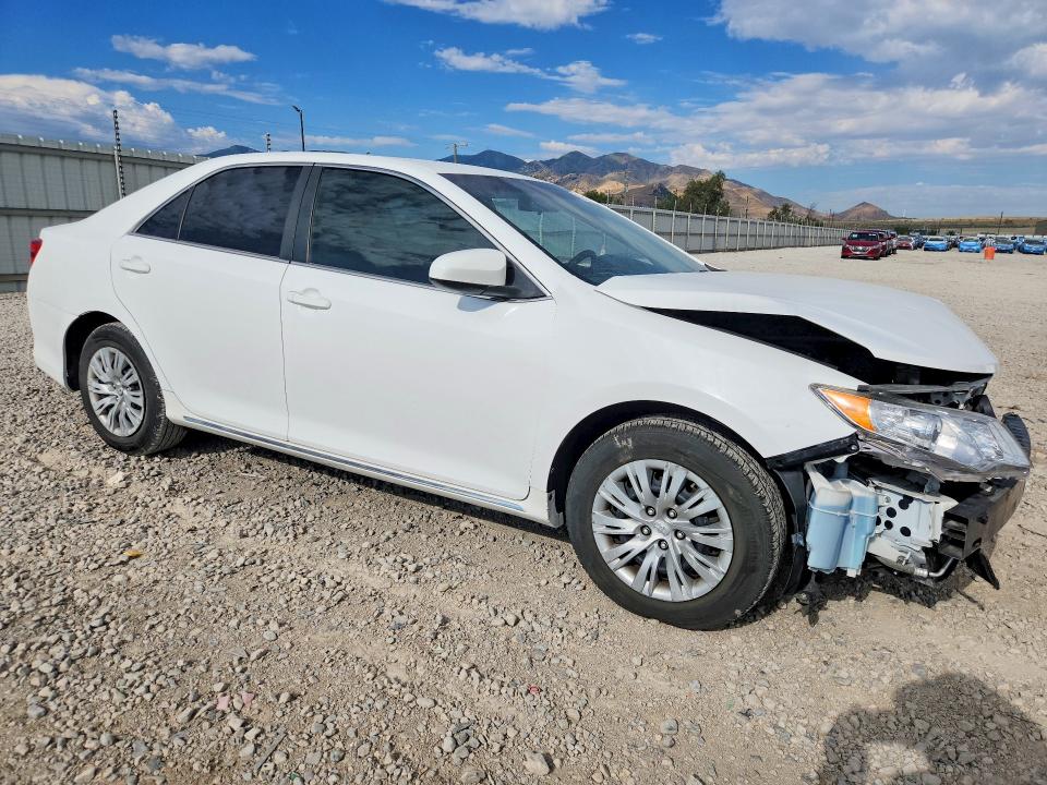 62344646 :رقم المزاد ، 4T1BF1FK7DU247533 vin ، 2013 Toyota Camry مزاد بيع