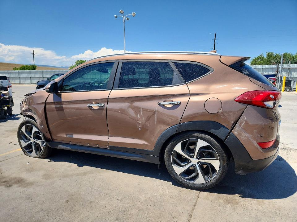 2016 Hyundai Tucson მანქანა იყიდება აუქციონზე, vin: KM8J3CA23GU163267, აუქციონის ნომერი: 61088156