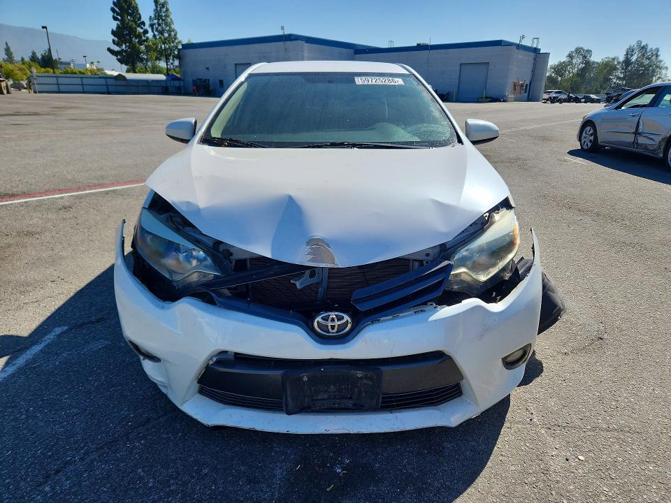 59725286 :رقم المزاد ، 5YFBPRHE8FP183543 vin ، 2015 Toyota Corolla مزاد بيع