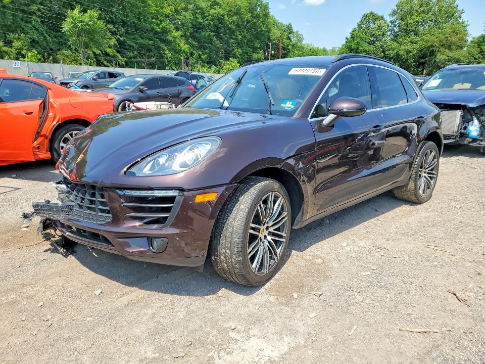 60929156 :رقم المزاد ، WP1AB2A57JLB34944 vin ، 2018 Porsche Macan مزاد بيع