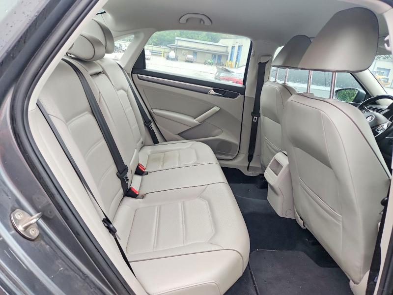 Aukcja sprzedaży 2018 Volkswagen Passat, vin: 1VWAA7A38JC018004, numer aukcji: 61342496
