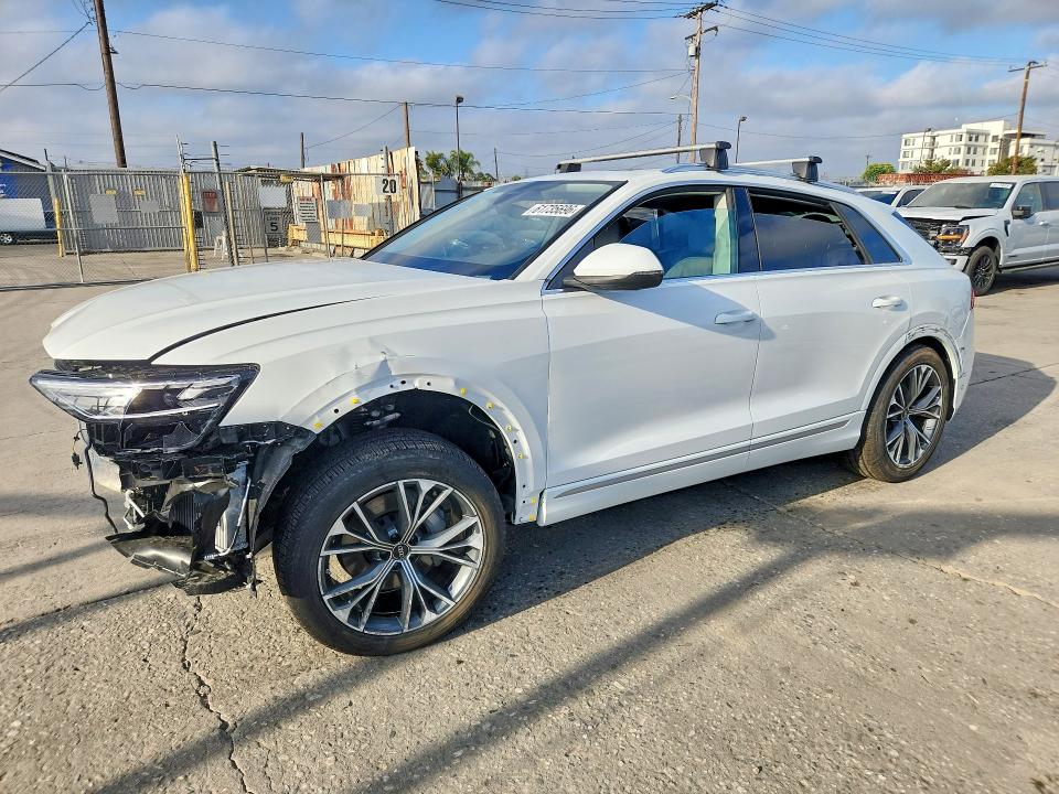 2026 Audi Q8 მანქანა იყიდება აუქციონზე, vin: WA1BVBF1XTD031334, აუქციონის ნომერი: 61735696