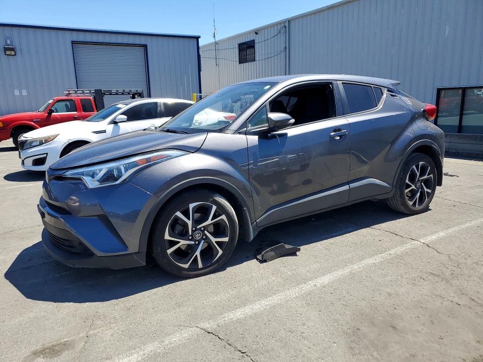 Продаж на аукціоні авто 2018 Toyota C-hr, vin: NMTKHMBX2JR053685, номер лоту: 62349356