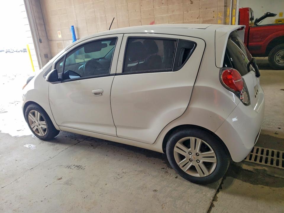 Продаж на аукціоні авто 2015 Chevrolet Spark, vin: KL8CB6S96FC737953, номер лоту: 61620416