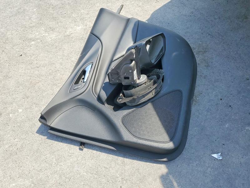 Продаж на аукціоні авто 2018 Chevrolet Equinox, vin: 2GNAXJEV1J6313486, номер лоту: 63222356