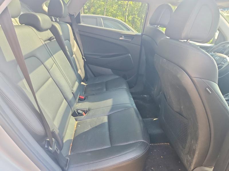 Продажа на аукционе авто 2017 Hyundai Tucson, vin: KM8J3CA46HU516393, номер лота: 63243736