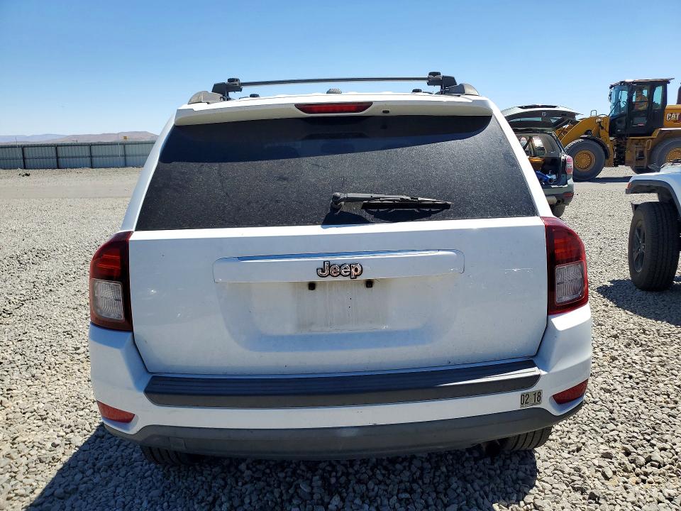 63236756 :رقم المزاد ، 1C4NJCBA4GD681504 vin ، 2016 Jeep Compass مزاد بيع