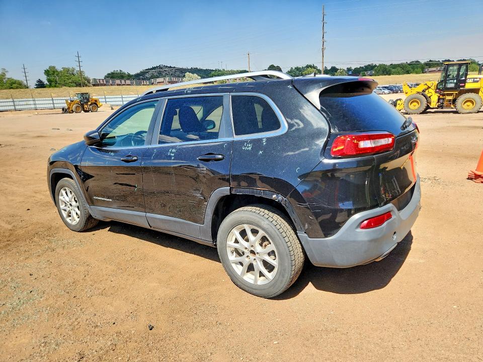 59308836 :رقم المزاد ، 1C4PJLCB1GW149258 vin ، 2016 Jeep Cherokee مزاد بيع