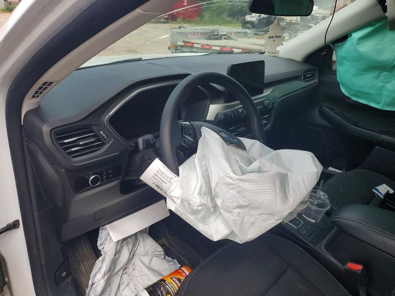 2025 Ford Escape მანქანა იყიდება აუქციონზე, vin: 1FMCU9GN2SUB14001, აუქციონის ნომერი: 60654706