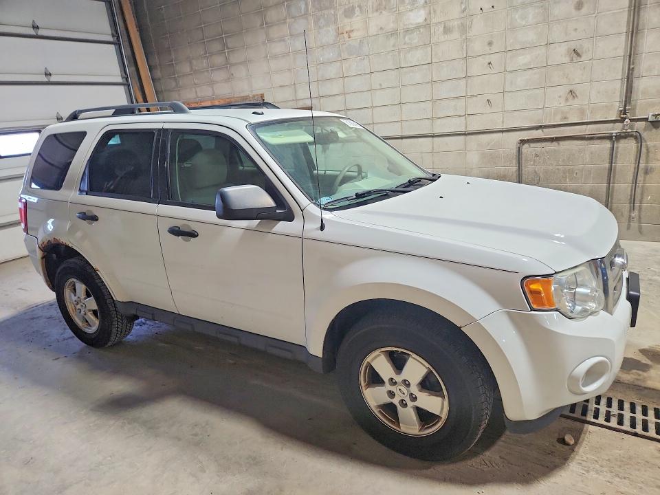 Продаж на аукціоні авто 2012 Ford Escape, vin: 1FMCU9DG9CKB34524, номер лоту: 61689426