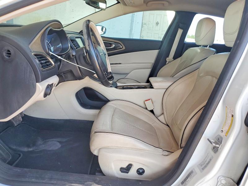 60848106 :رقم المزاد ، 1C3CCCCG6FN567599 vin ، 2015 Chrysler 200 مزاد بيع