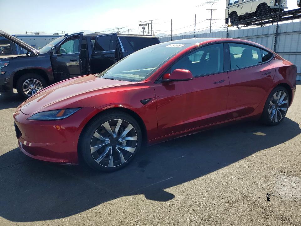 61580056 :رقم المزاد ، 5YJ3E1EA5RF725095 vin ، 2024 Tesla Model 3 مزاد بيع