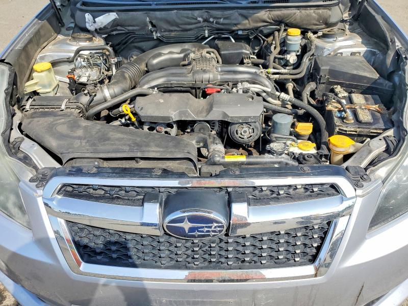 62484556 :رقم المزاد ، 4S3BMBJ68D3005527 vin ، 2013 Subaru Legacy مزاد بيع