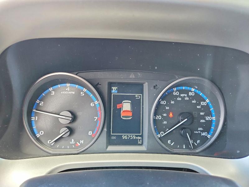 Auction sale of the 2017 Toyota Rav4, vin: 2T3RFREV0HW562535, lot number: 63329216