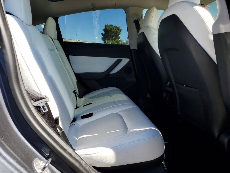 61887736 :رقم المزاد ، 5YJYGDEE3LF034790 vin ، 2020 Tesla Model Y مزاد بيع