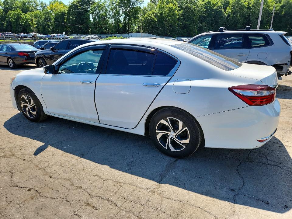 60008756 :رقم المزاد ، 1HGCR2F33HA140745 vin ، 2017 Honda Accord مزاد بيع