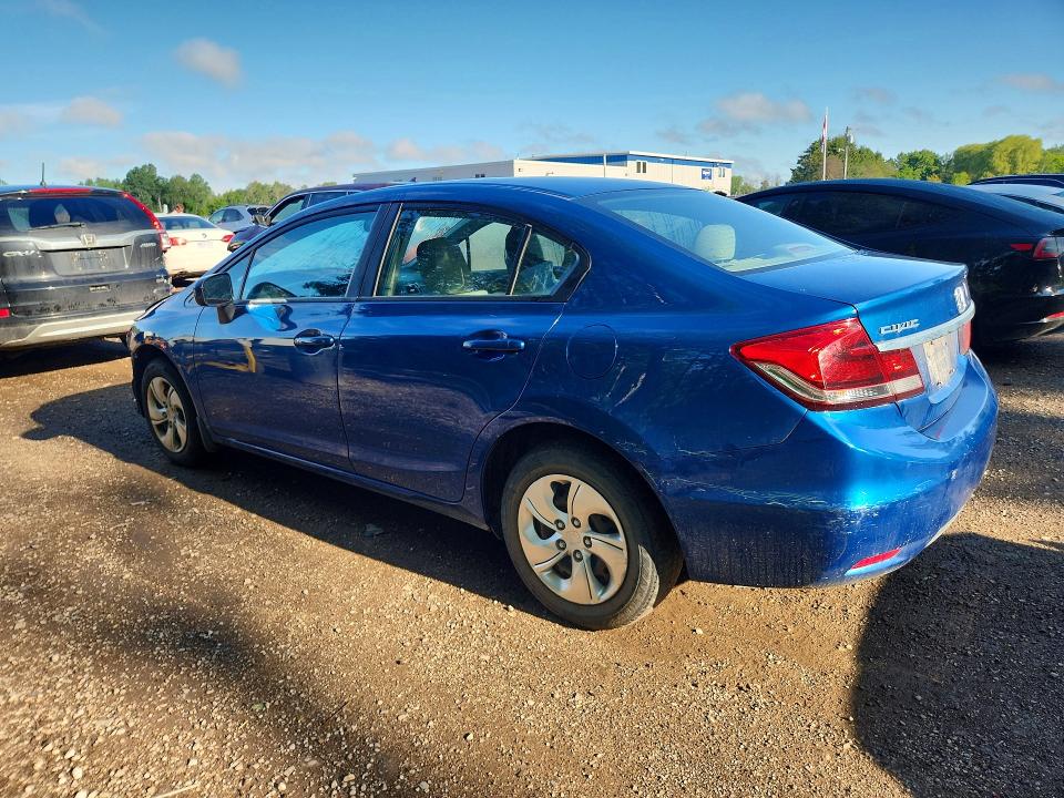 Продажа на аукционе авто 2015 Honda Civic, vin: 2HGFB2F45FH044852, номер лота: 59606196